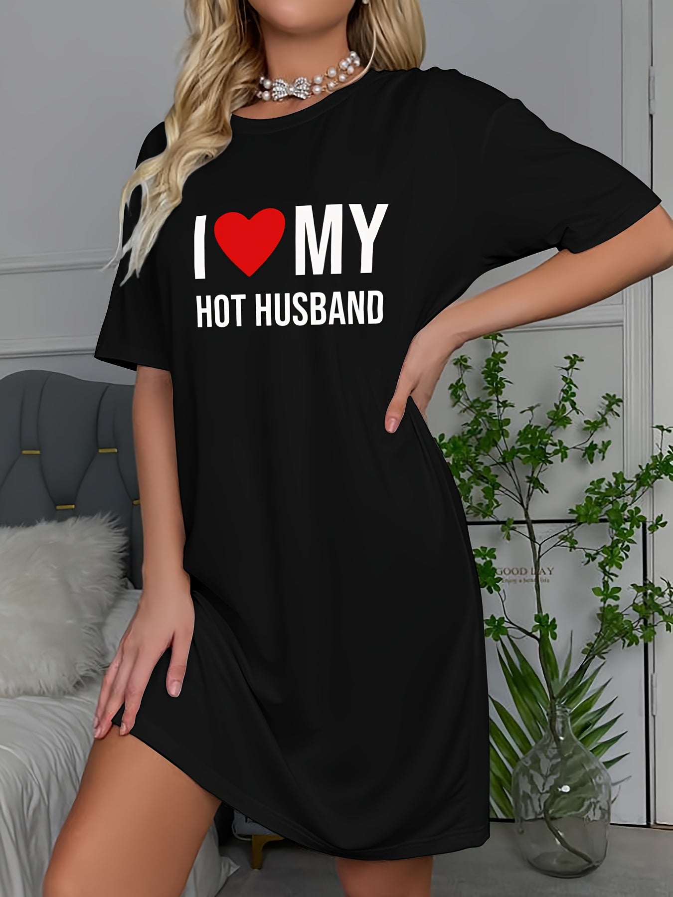 "I Love My Hot Husband" Slogan Print Casual Women'S Short-Sleeve Crew Neck T-Shirt Nightgown - All-Season Polyester Blend Knit Sleepshirt